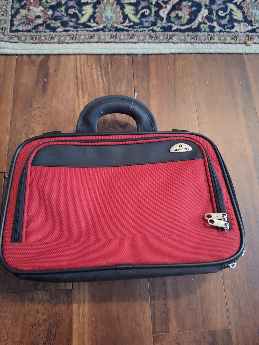 Samsonite Red & Black Carry Case for Men